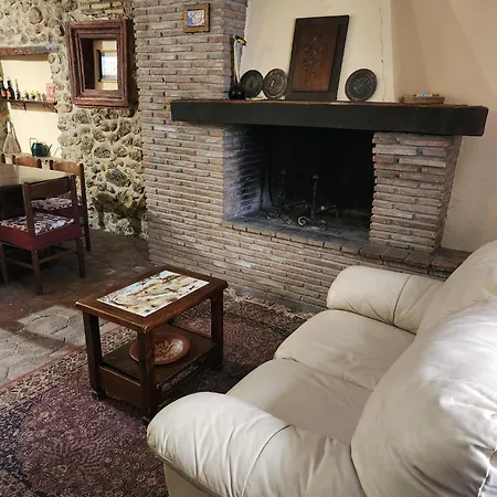 Casa A Scale Holiday home *